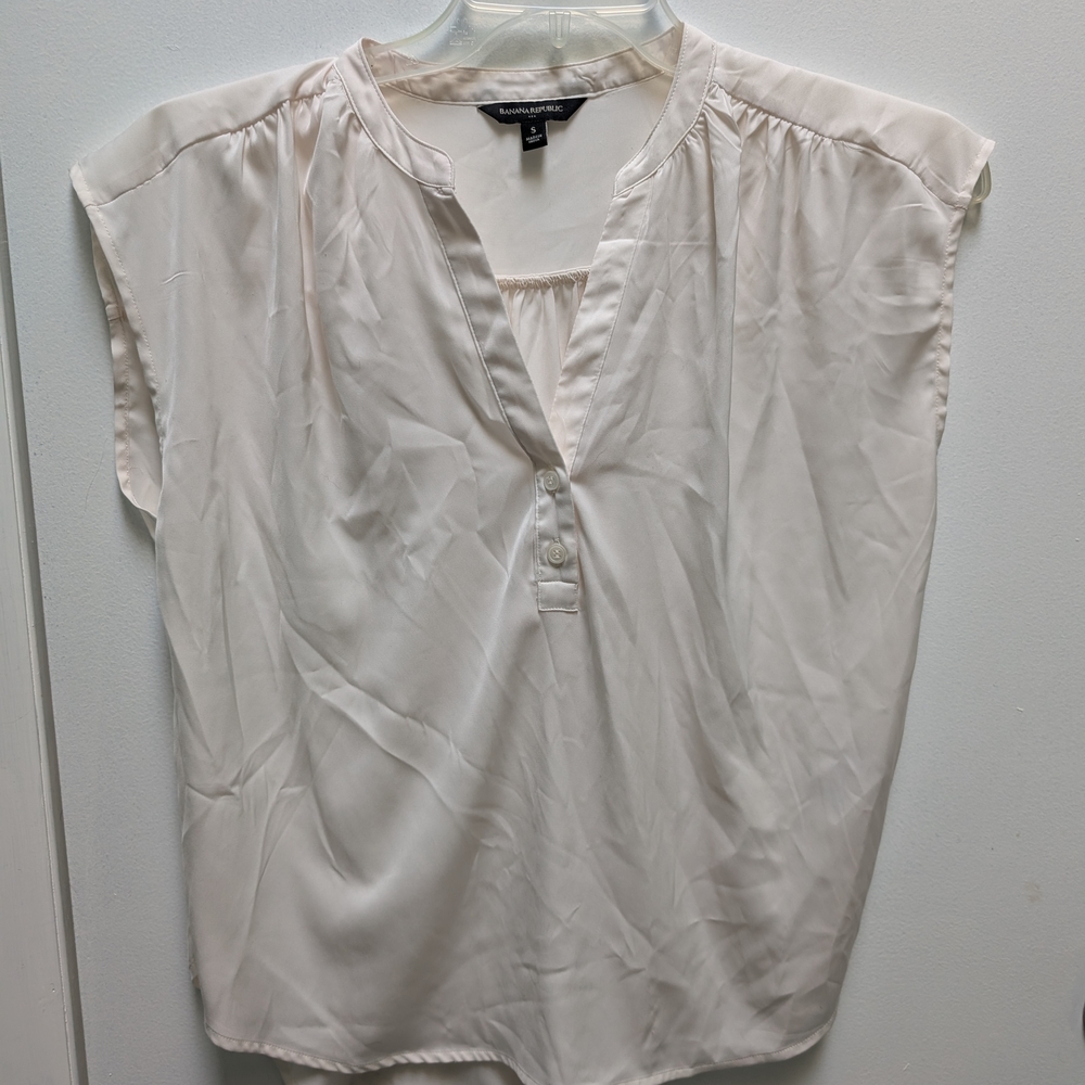 Banana Republic Factory Cream Cap-Sleeve Blouse